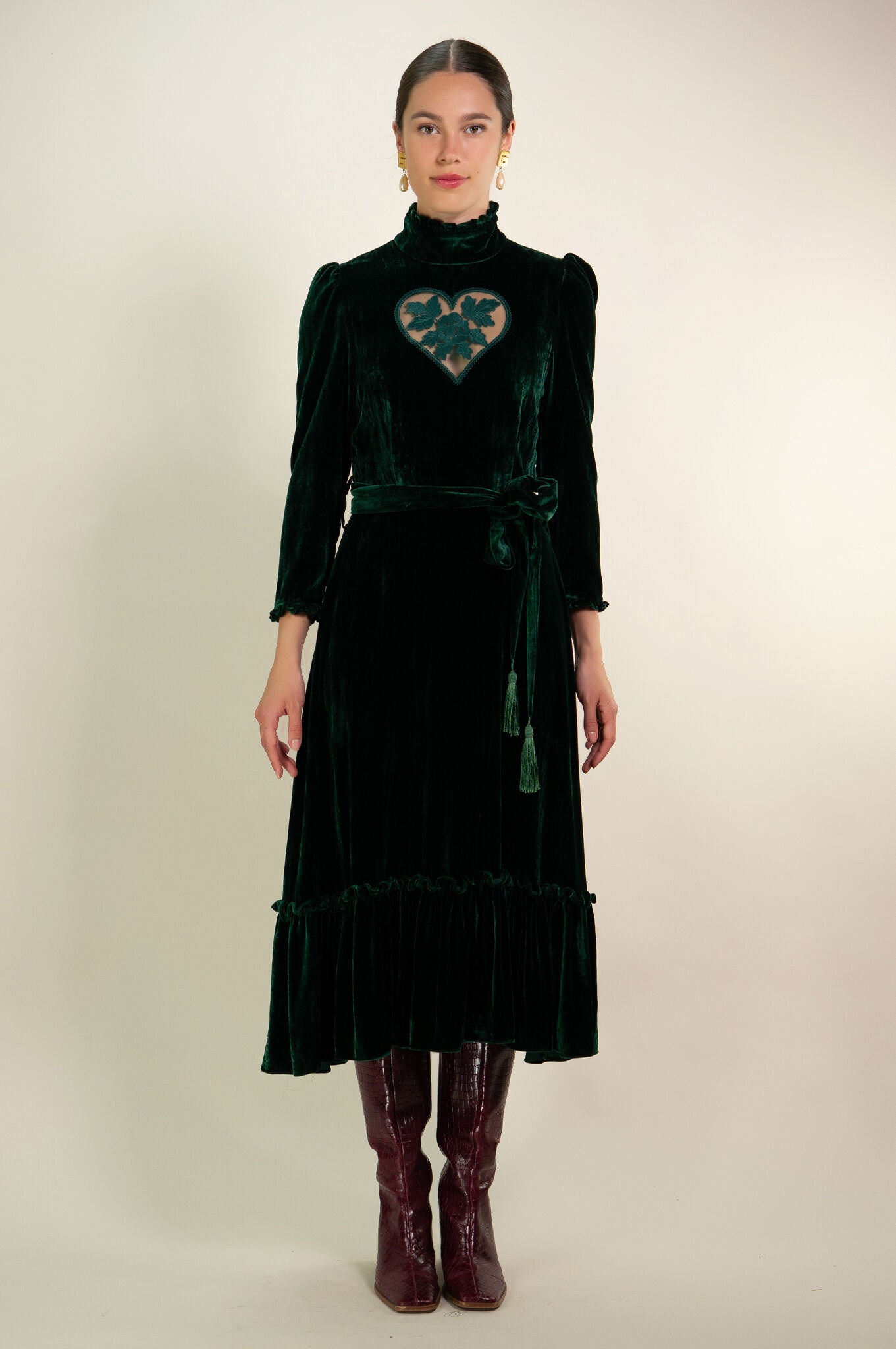 Forest Green Velvet "Sirsna" Dress Kristinit Forest Green Velvet "Sirsna" Dress Kristinit